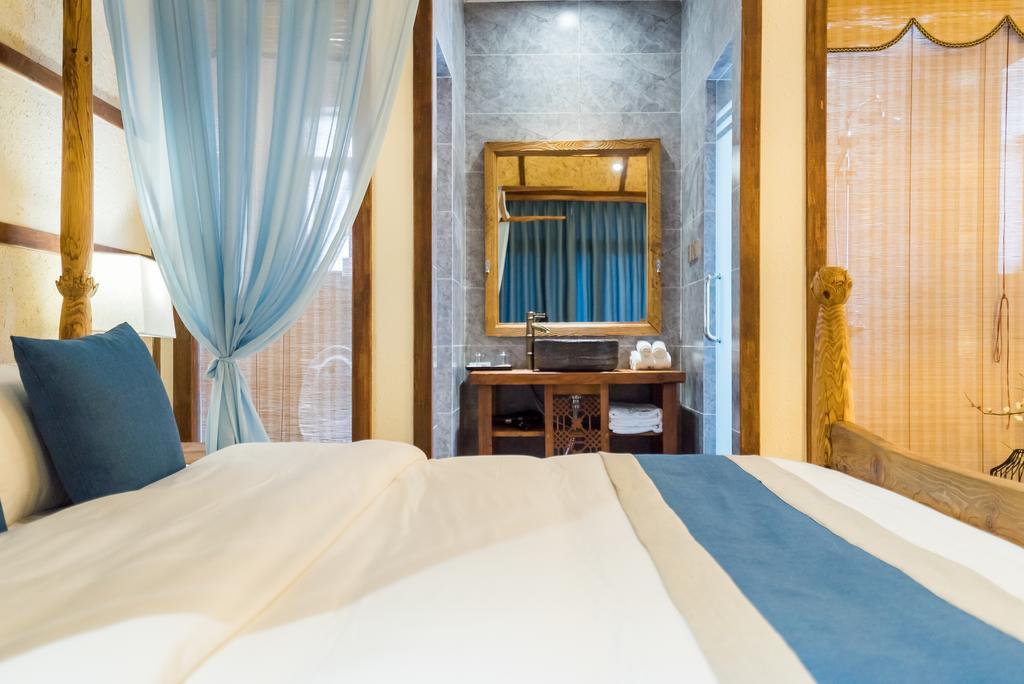 Lijiang Yue Tu Inn المظهر الخارجي الصورة