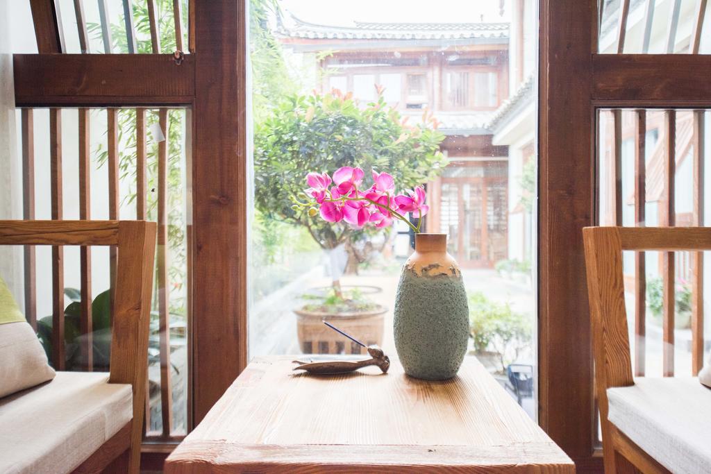 Lijiang Yue Tu Inn المظهر الخارجي الصورة